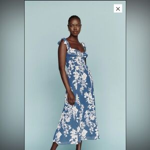 Reformation Nadira Dress Size 2 in Cyanotype